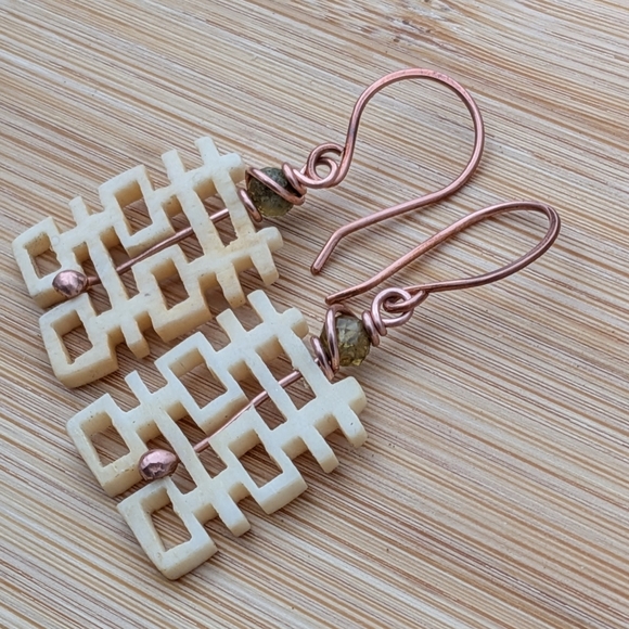 Carved Bone Kanji Earrings Pure Copper Wire Rare Green Apatite Gems - Picture 3 of 11